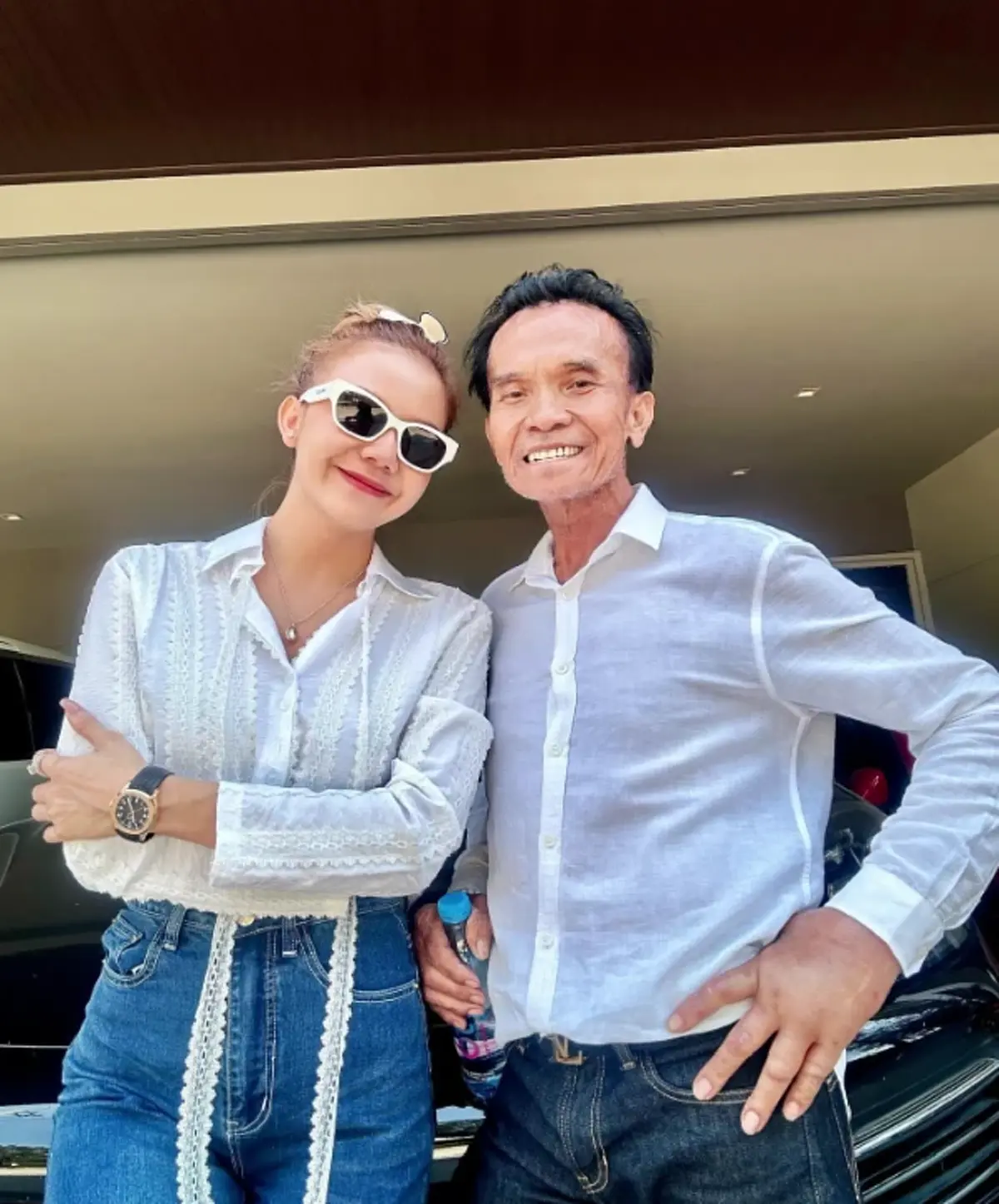 สาวคู่กรณี "พ่อจ๊ะ นงผณี" ร่ำไห้เล่านาทีเฉี่ยวชนจนเกิดเหตุ