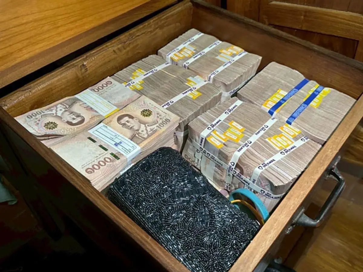 เปิดจุดโป๊ะแตก "บิ๊กการไฟฟ้า" ยึดเงินสด 19 ล้าน เอี่ยวแก๊งจีนเทา