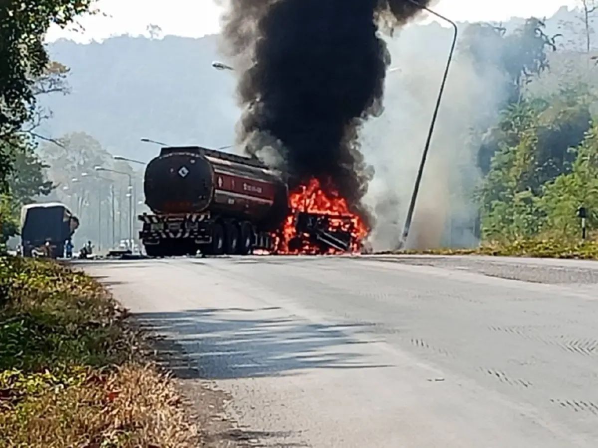 ด่วน ไฟไหม้ 