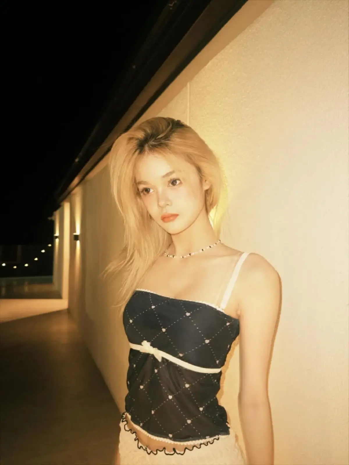 สวยออร่าพุ่ง! “น้องลียา” ลูกสาว เป๊ก-ธัญญ่า วัย 17 ไฟลุกทุกช็อต