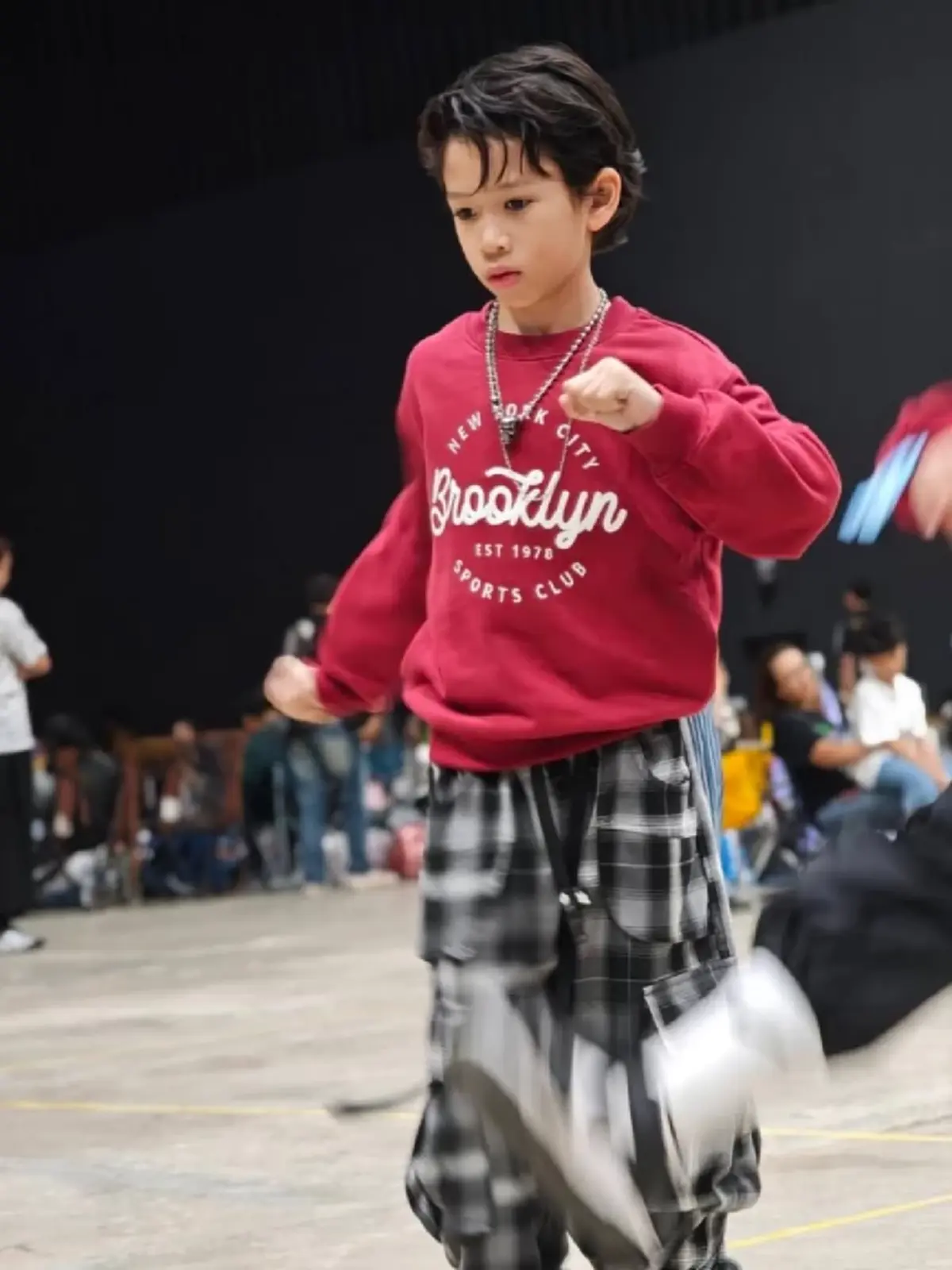 เปิดภาพล่าสุด  ลูกชายพระเอกดัง โตแล้ว  ออร่าความตั้งใจมาเต็ม