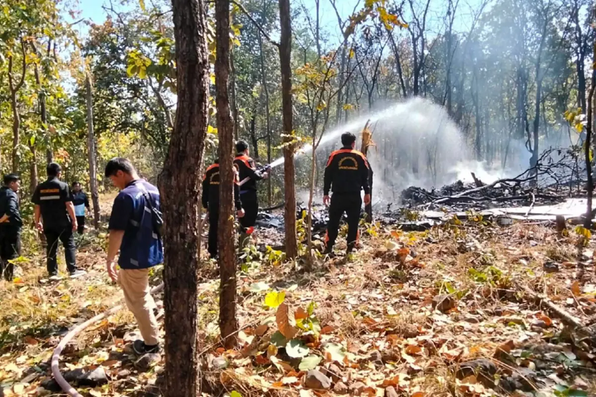 กองทัพอากาศแถลงแล้ว เหตุเครื่องบินโจมตีเบาแบบ AT-6 ตกกลางป่า