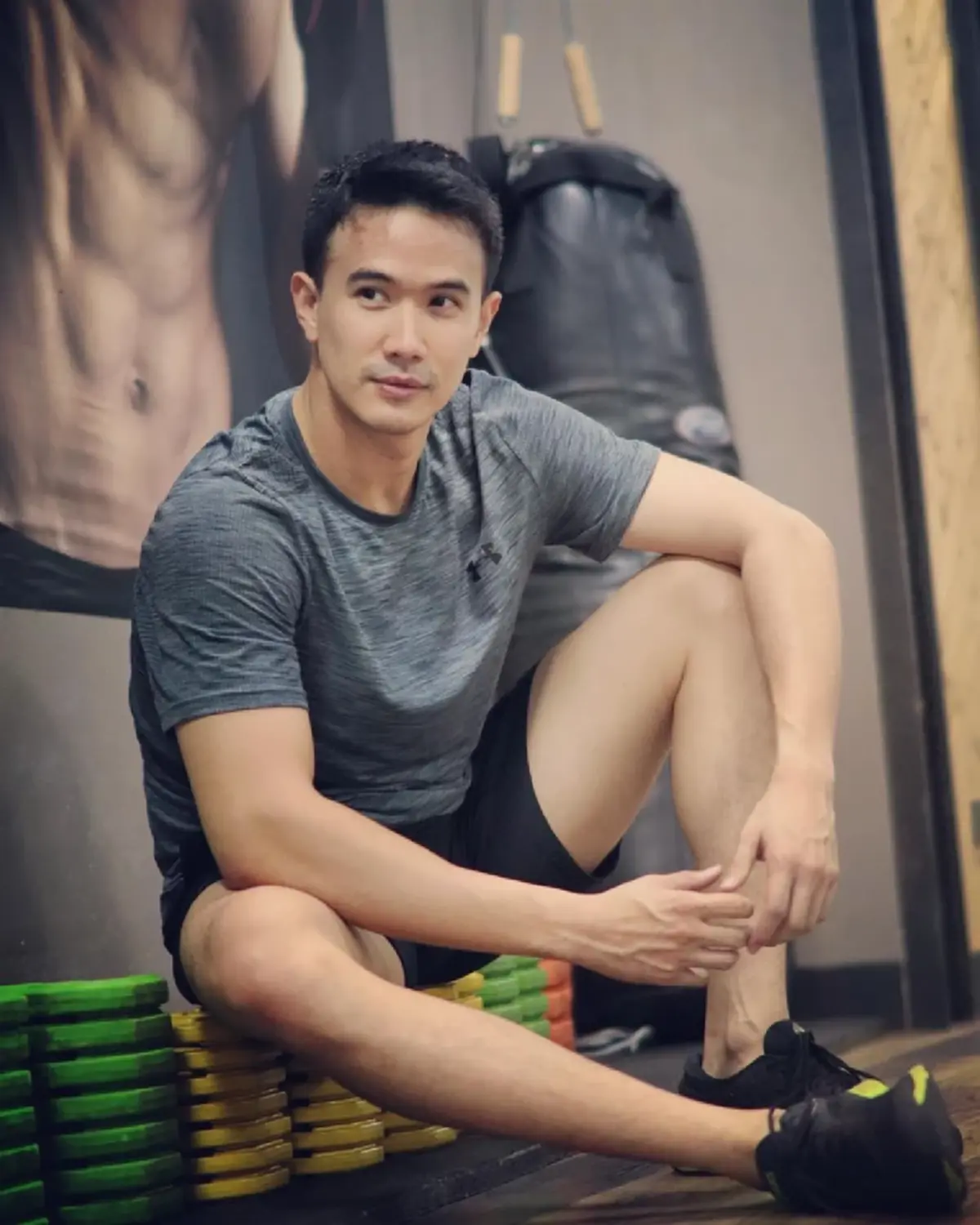 "แม็ค ปวิช" ตอบชัด หลังถูกโยงเป็นพระเอกที่กำลังมีประเด็นดัง