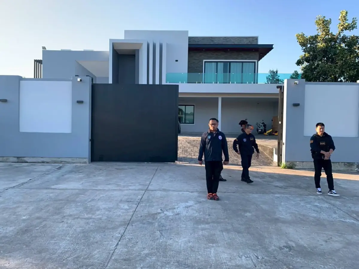 ล้างเล้าไก่ทลายทุนเถื่อน หมายจับนักการเมือง เปิดฟาร์มไก่ชนบังหน้า