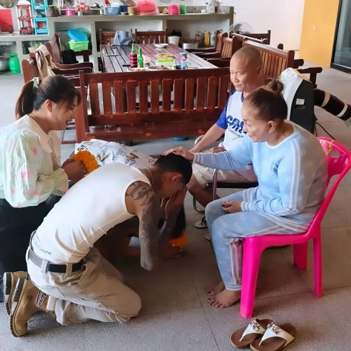 ไม่มีใครรู้มาก่อน "แบงค์ นักร้องหนุ่ม" แท้จริงคือหลานแท้ๆ หม่ำ จ๊กมก