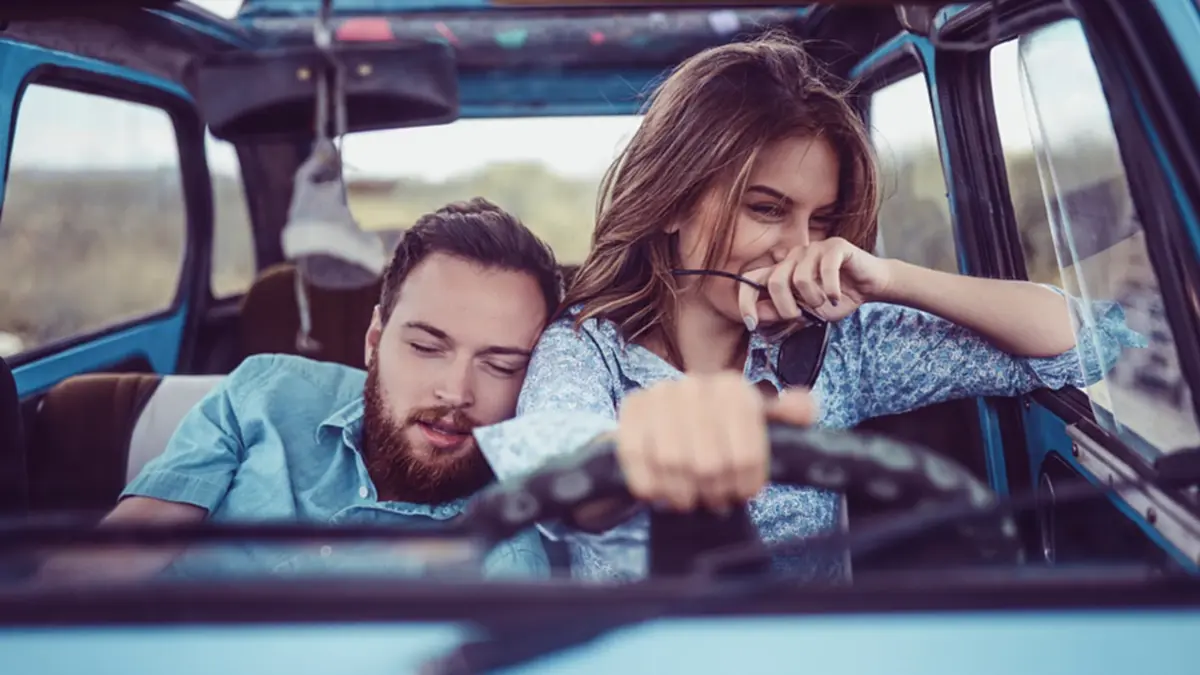 เตือนภัยบนท้องถนน! ล้วงอวัยวะเพศแฟนขณะขับรถ เสี่ยงคุก-ปรับหนัก