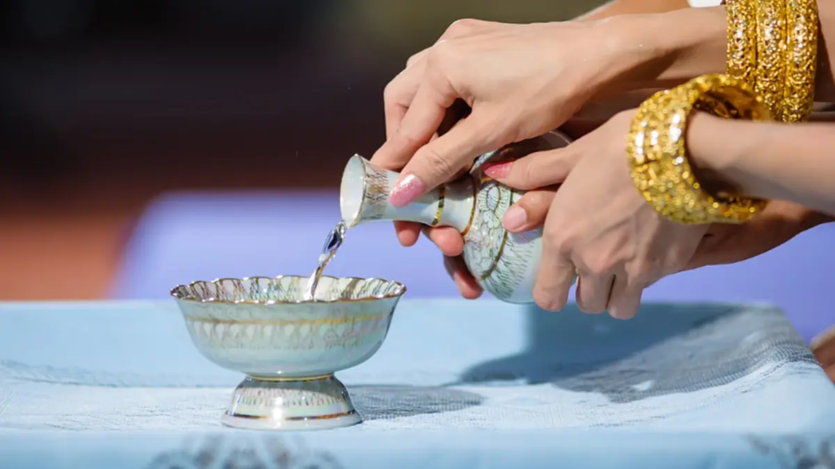 เปิดเคล็ดทำน้ำมนต์ด้วยตัวเอง ตามตำรับ “หลวงปู่เงิน กตสาโร” 