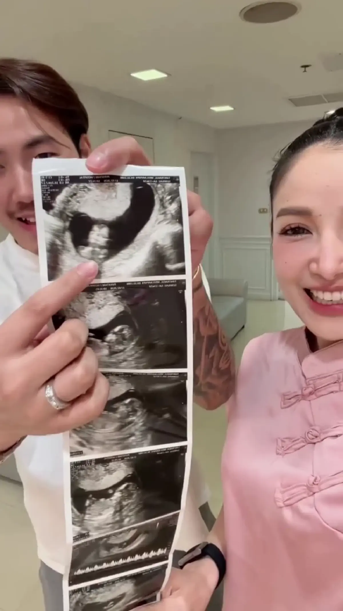 ของขวัญรับตรุษจีนสุดพิเศษ “แพท ณปภา”  ขึ้นแท่นแม่ลูกสอง