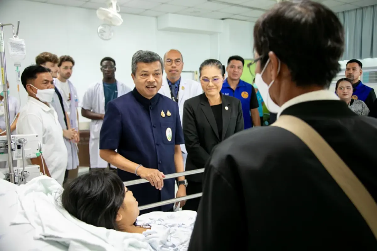 ส่งกำลังใจ อาการล่าสุด นักเรียน เหยื่อหนุ่ม 18 ไทม์ไลน์อุกอาจมาก