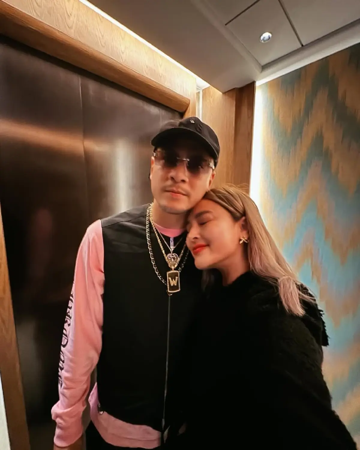 ศาลสั่งฟ้อง นานา ไรบีนา-เวย์ ไทเทเนียม ค้านประกันตัวคู่