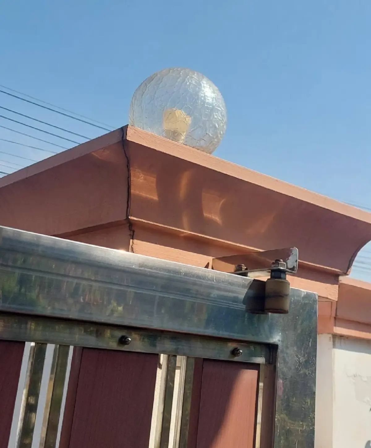 อุทาหรณ์ ไฟไหม้ปริศนาในโรงรถ งานนี้ชาวเน็ตชี้สาเหตุชัด