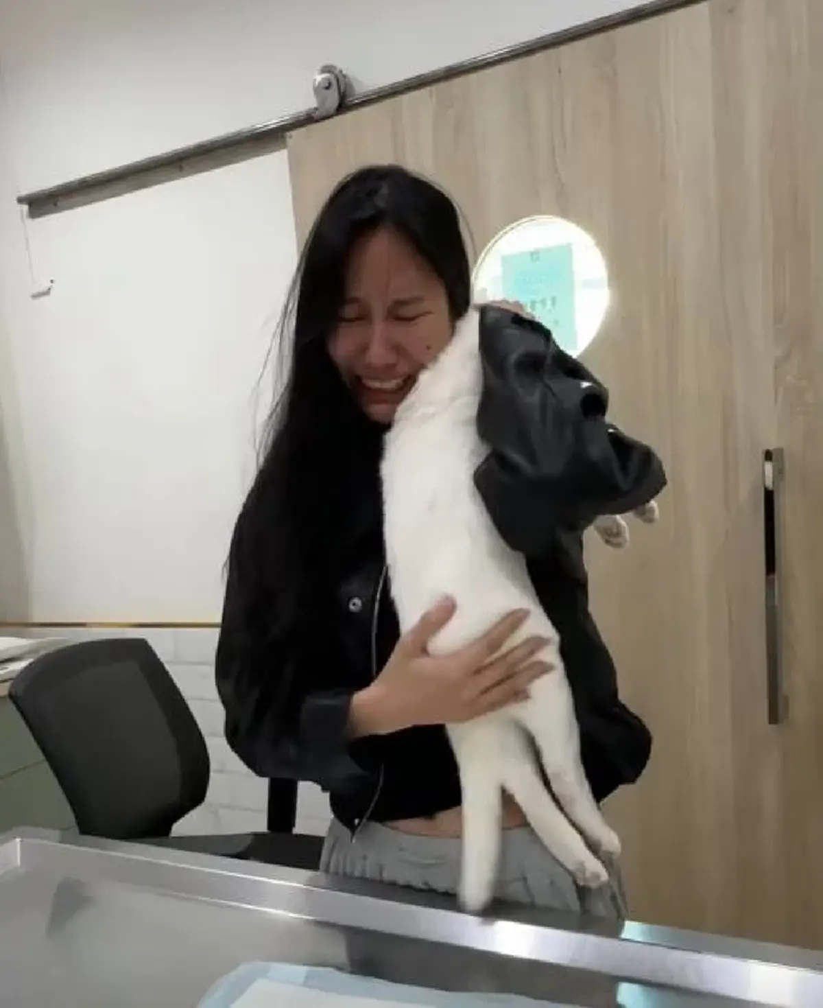 แม่ไข่ขาว เปิดใจเล่าเหตุการณ์ในวันสูญเสีย เกิดอะไรขึ้น