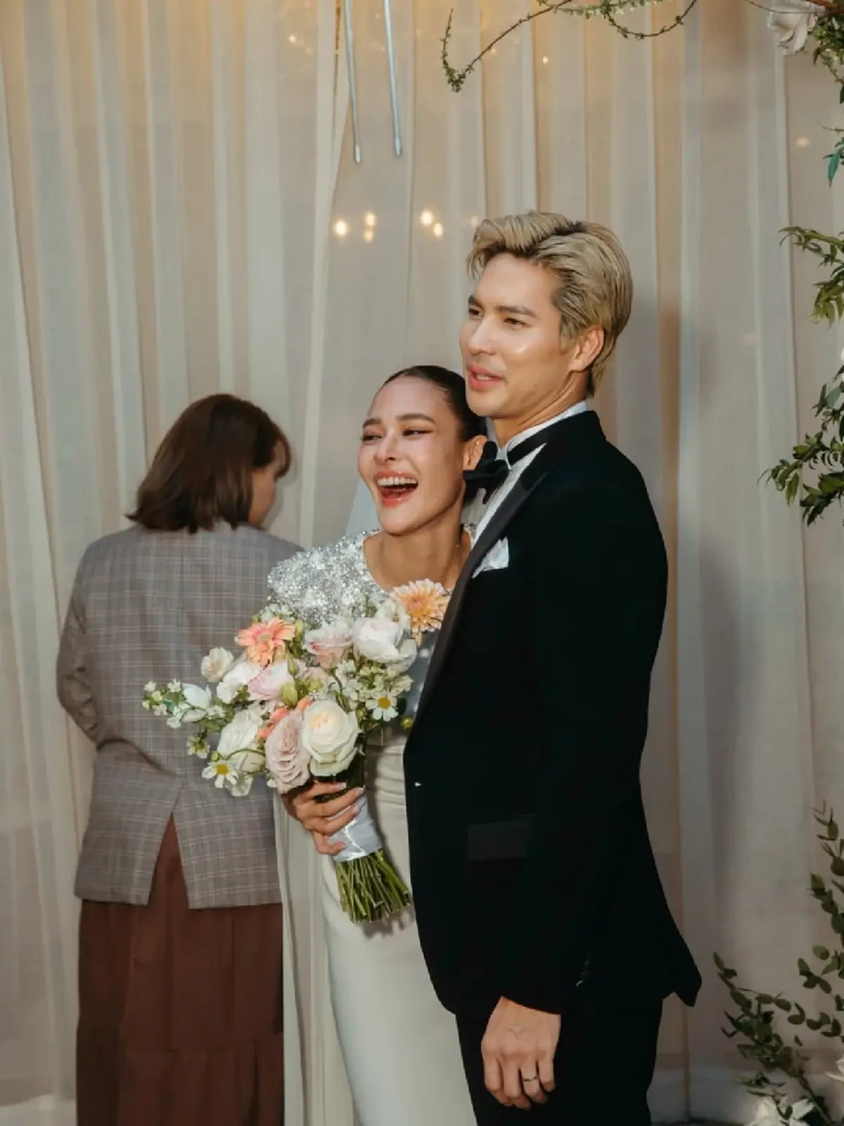 เซอร์ไพรส์วาเลนไทน์ ปุ๊กลุก-ไมค์ เผยภาพวิวาห์ลับ ตั้งแต่  ธ.ค.