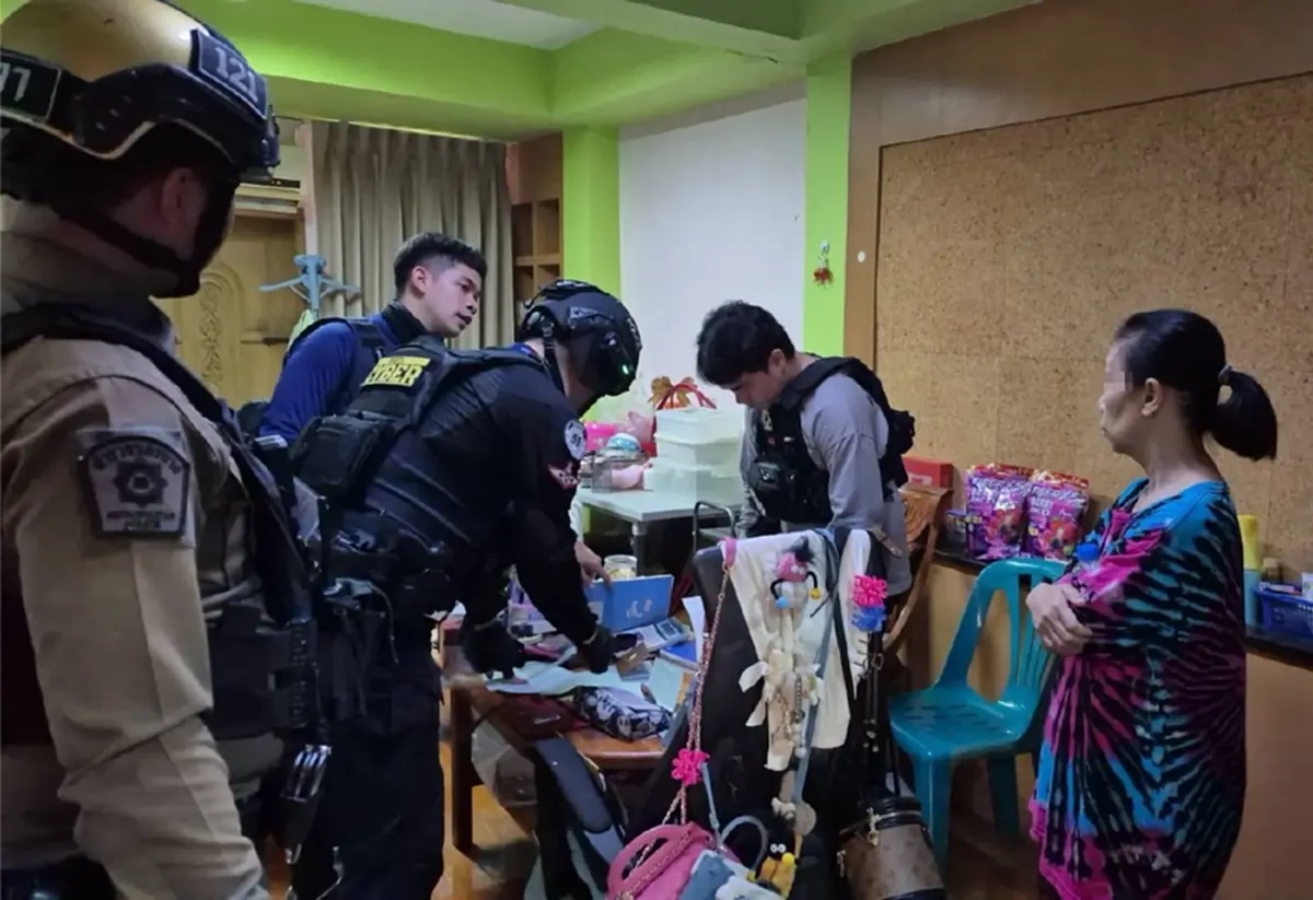 รวบจีนเทา ทลายแก๊งสแกมเมอร์ ขู่เหยื่อ 10 ล้าน ยึดทรัพย์คืนเกลี้ยง