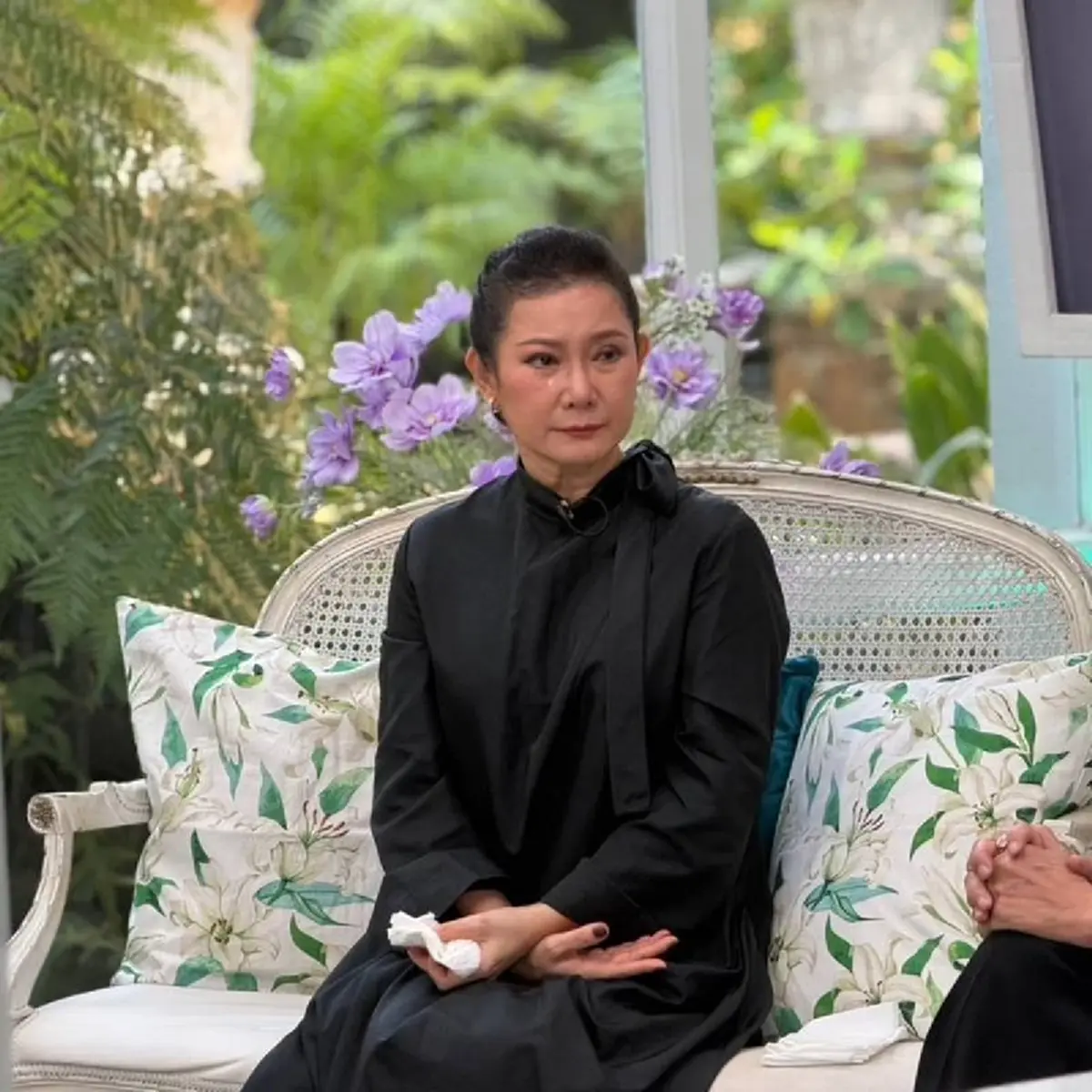 สาเหตุ "ปู กนกวรรณ" ไม่ยอมพูดตอนแรก "เด๋อ ดอกสะเดา" มีโลกอีกใบ