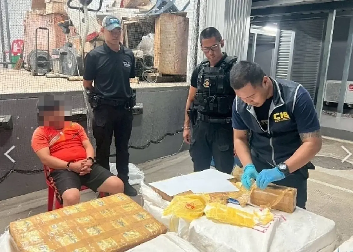 ตำรวจทางหลวง สกัดบิ๊กล็อตยาบ้า 10 ล้านเม็ด ซุกใต้กองแตงกวา