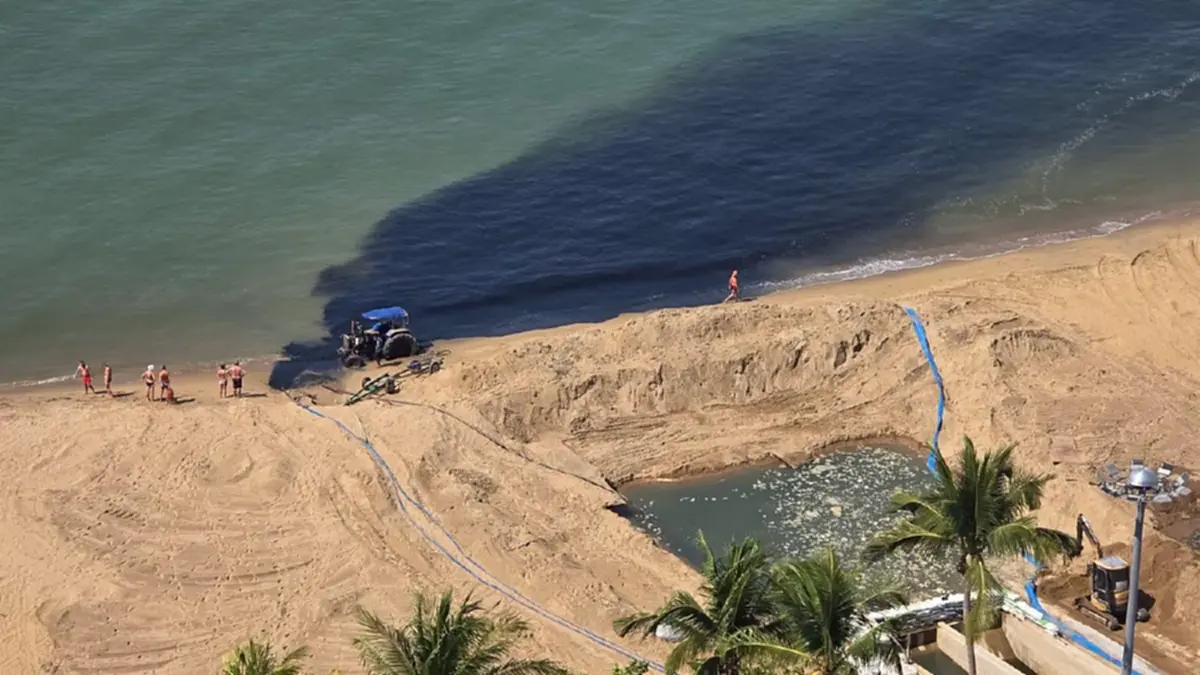 ผู้รับเหมางานเข้า ปล่อยน้ำเสียลงหาดจอมเทียน นายกเบียร์เอาจริง