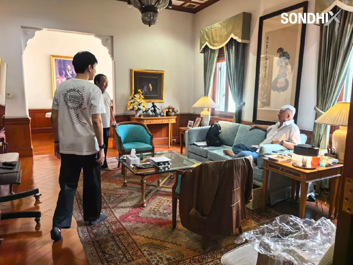 แห่ส่งกำลังใจ สนธิ ประสบอุบัติเหตุ ขอพักอย่างน้อย  2 - 3 อาทิตย์ 