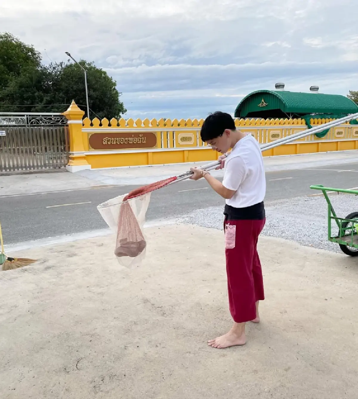 เปิดภาพล่าสุด ใช้ชีวิตเรียบง่ายในวัด แฟนคลับแห่คิดถึงคอนเสิร์ต