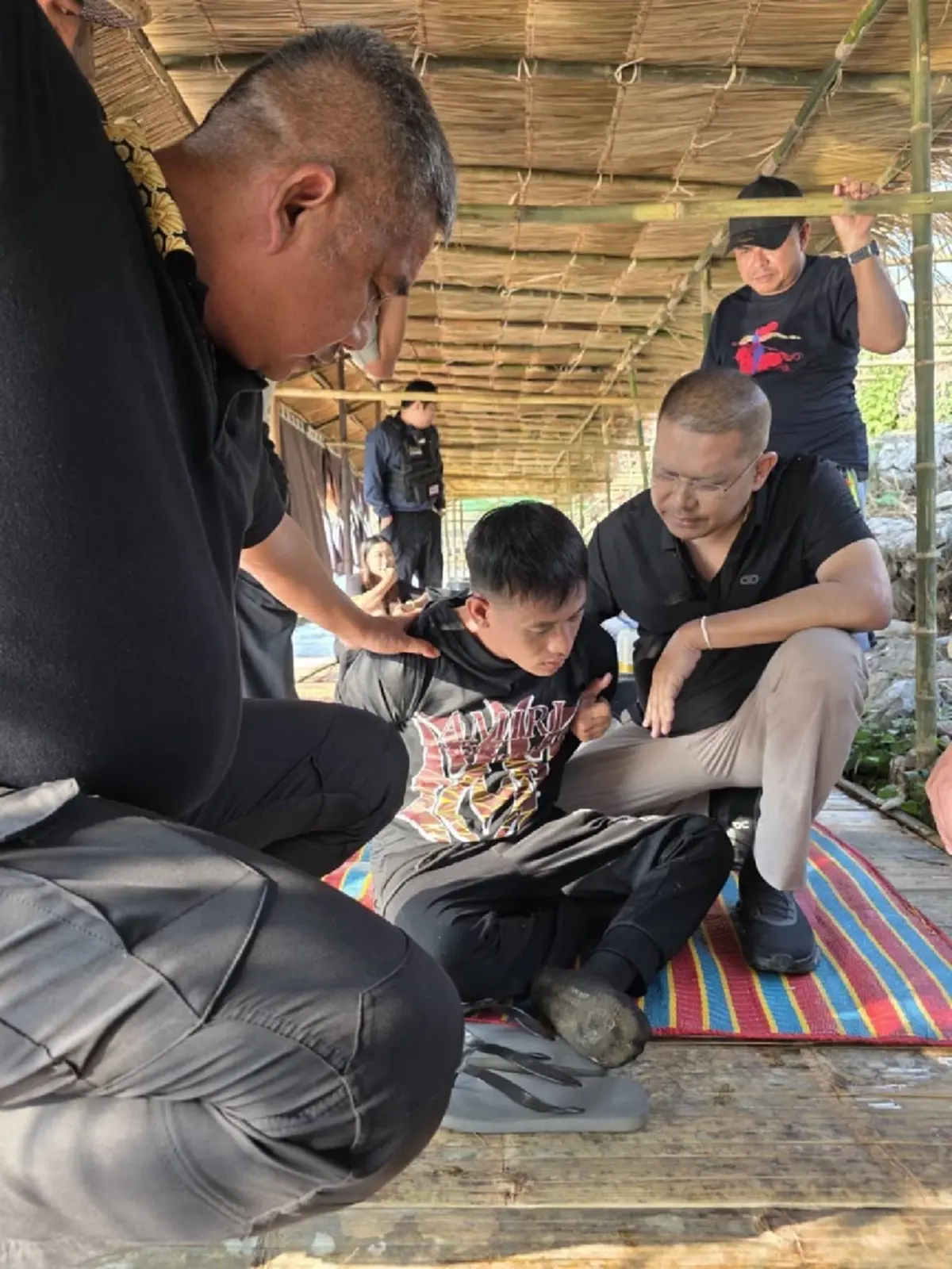 จับแล้ว "โจรหมวกฟาง"ชิงทอง10 ล้าน กำลังหนีไปประเทศเพื่อนบ้าน