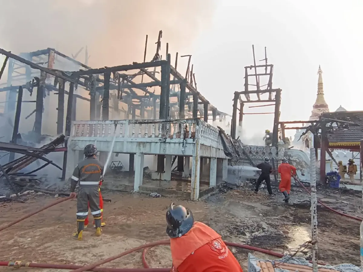 ไฟไหม้ม่อนปู่ยักษ์ วัดเก่าแก่เมืองลำปาง กุฏิไม้โบราณวอดทั้งหลัง