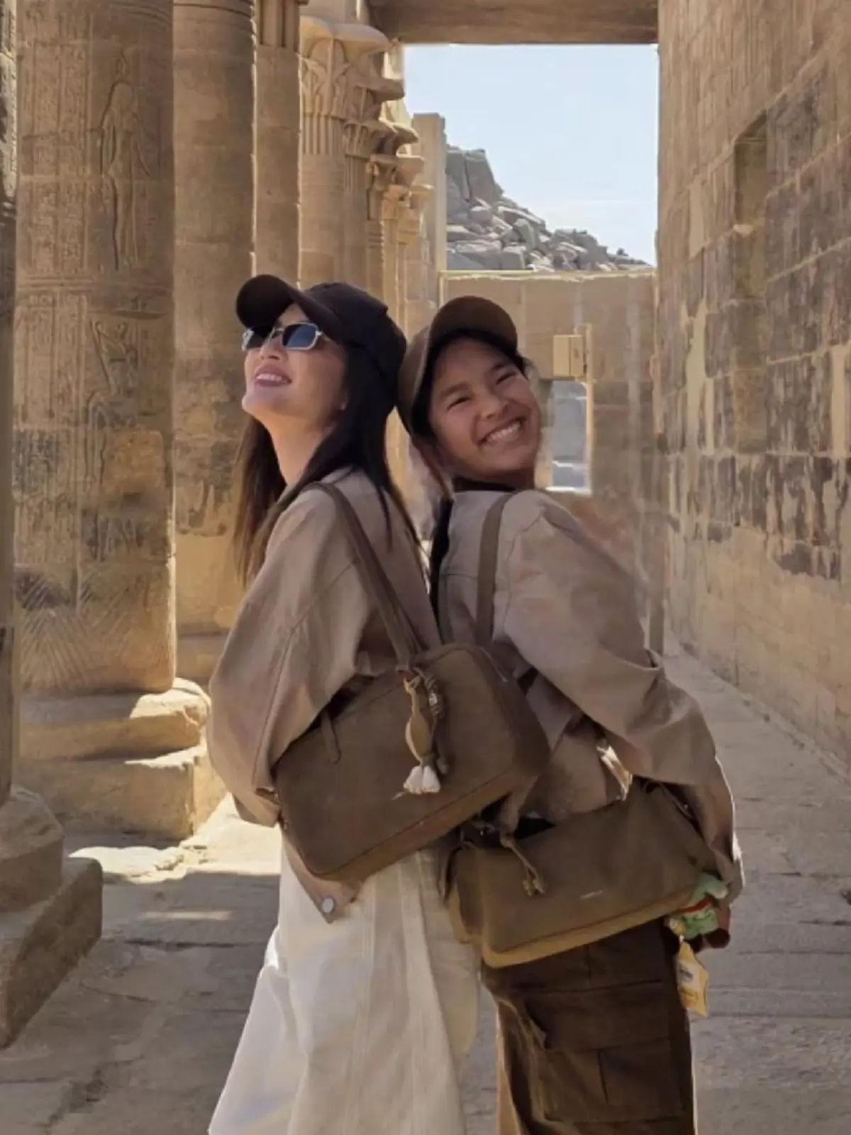 ใจฟูทั้งไทม์ไลน์ “น้องปีใหม่” ลงครัวเสิร์ฟมื้อเช้าให้คุณแม่แอฟ