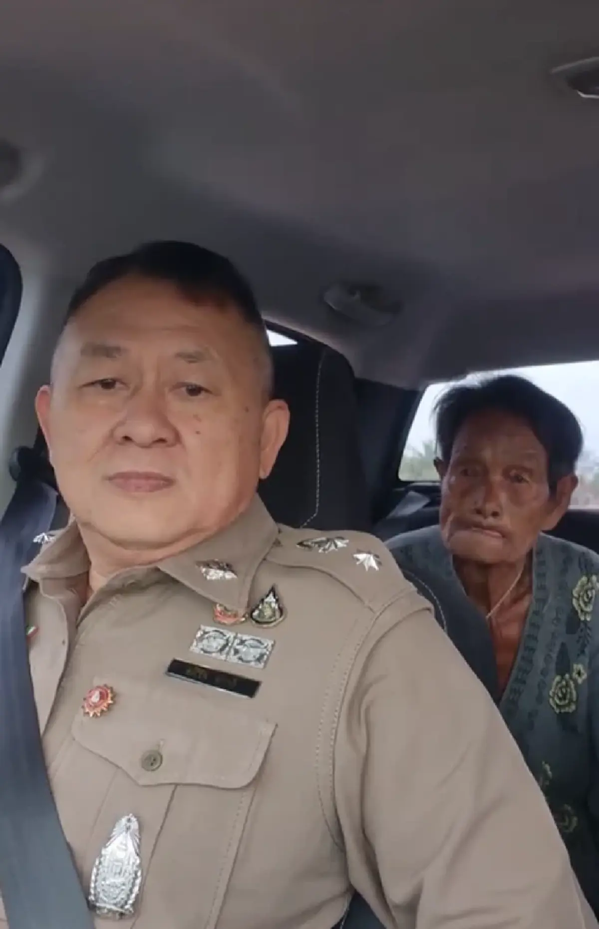 ยายปั่นจักรยานไกล 14 กม. เพื่อเงิน 20 บาท ไว้ซื้อข้าวสารกรอกหม้อ