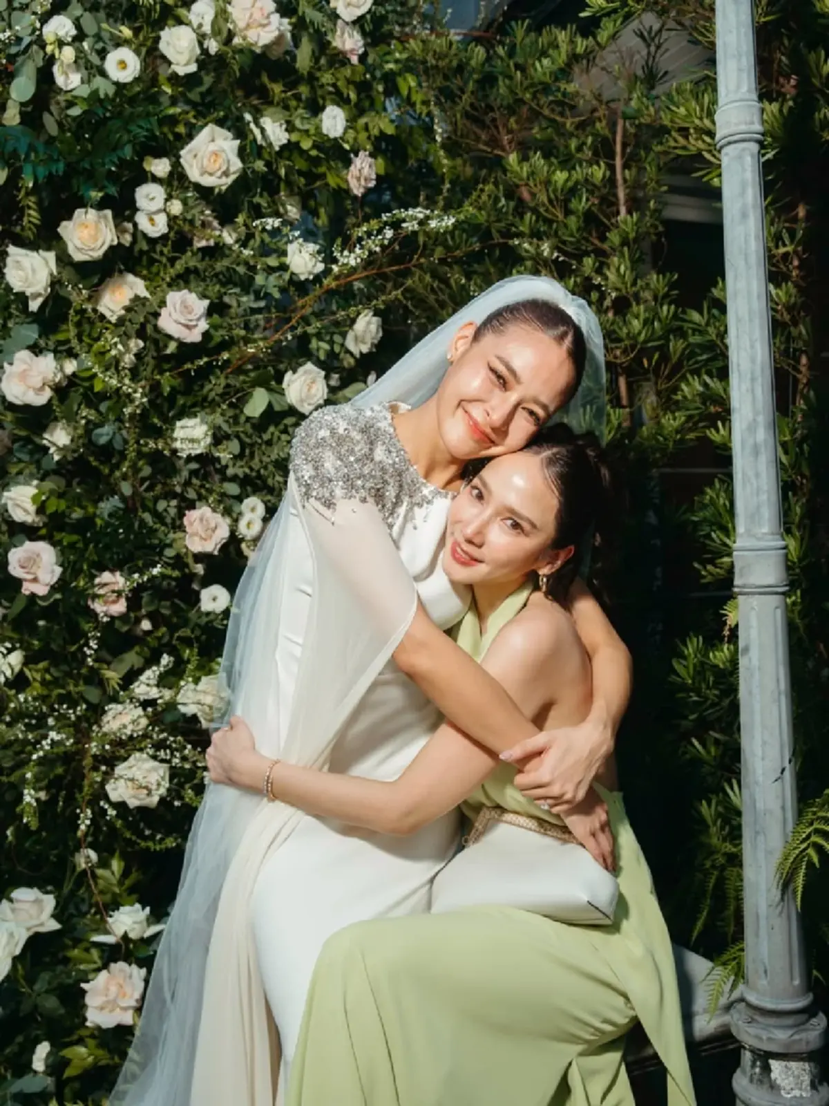 เซอร์ไพรส์ ปุ๊กลุก และ ไมค์ ควงแขนเข้าสู่ประตูวิวาห์ ช่วงปลายปี 67