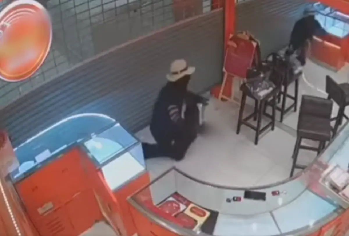 แสบมาก เปิดแผนชิงทอง 198 บาท ทิ้งจยย.ลงน้ำ พบเบื้องลึกสุดตกใจ