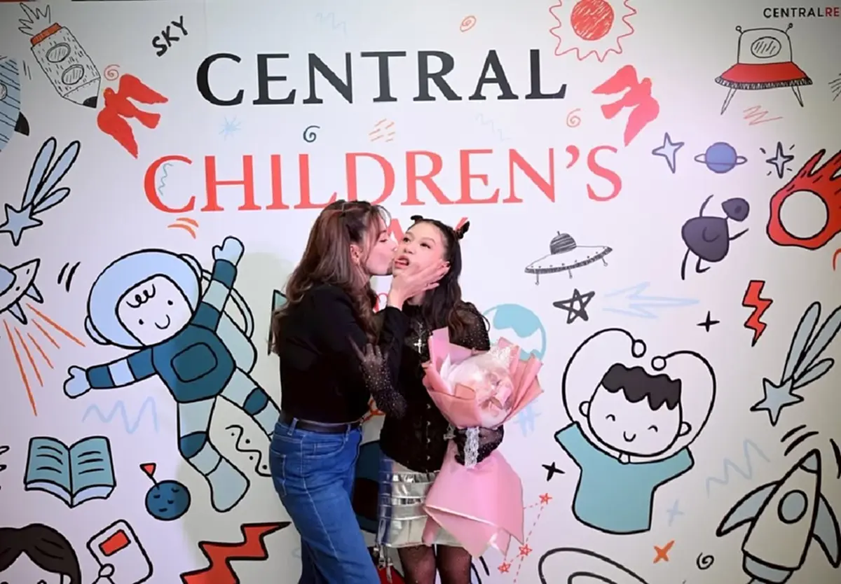  “โอ๋ ภัคจีรา” อวยพรวันเกิด “น้องแสนดี” ครบ 13 ปี ขอพรให้ลูกข้อเดียว