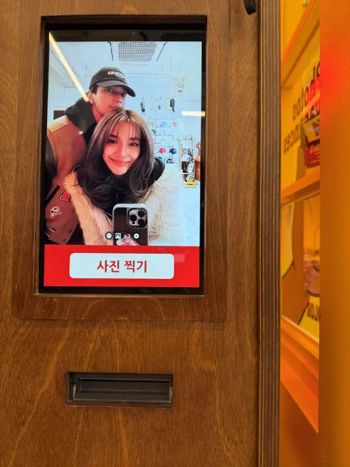  หวานอินเตอร์ “โอบ-ปราง” เช็กอินกรุงโซล ปล่อยช็อตคู่ทำคนโสดอิจฉา