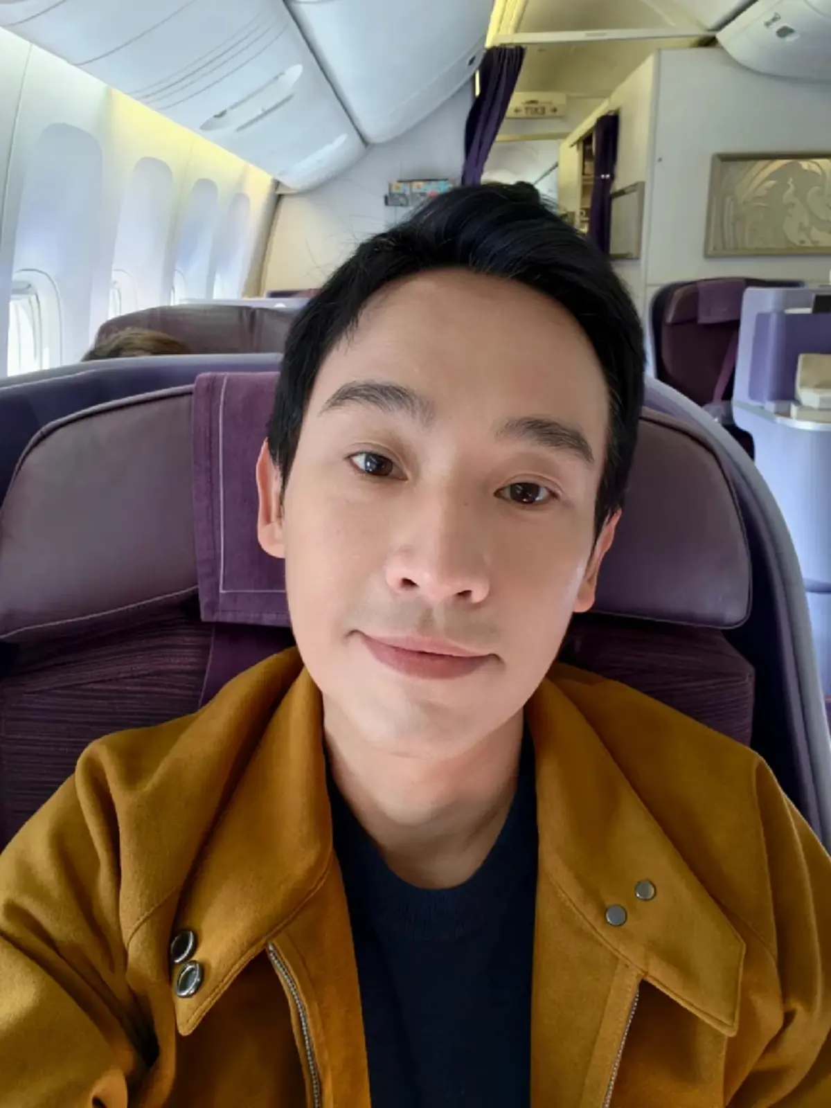 เปิดคำใบ้แฟน ทิม พิธา ชาวเน็ตฟันธงชัด แห่แซวรอวันเปิดตัว