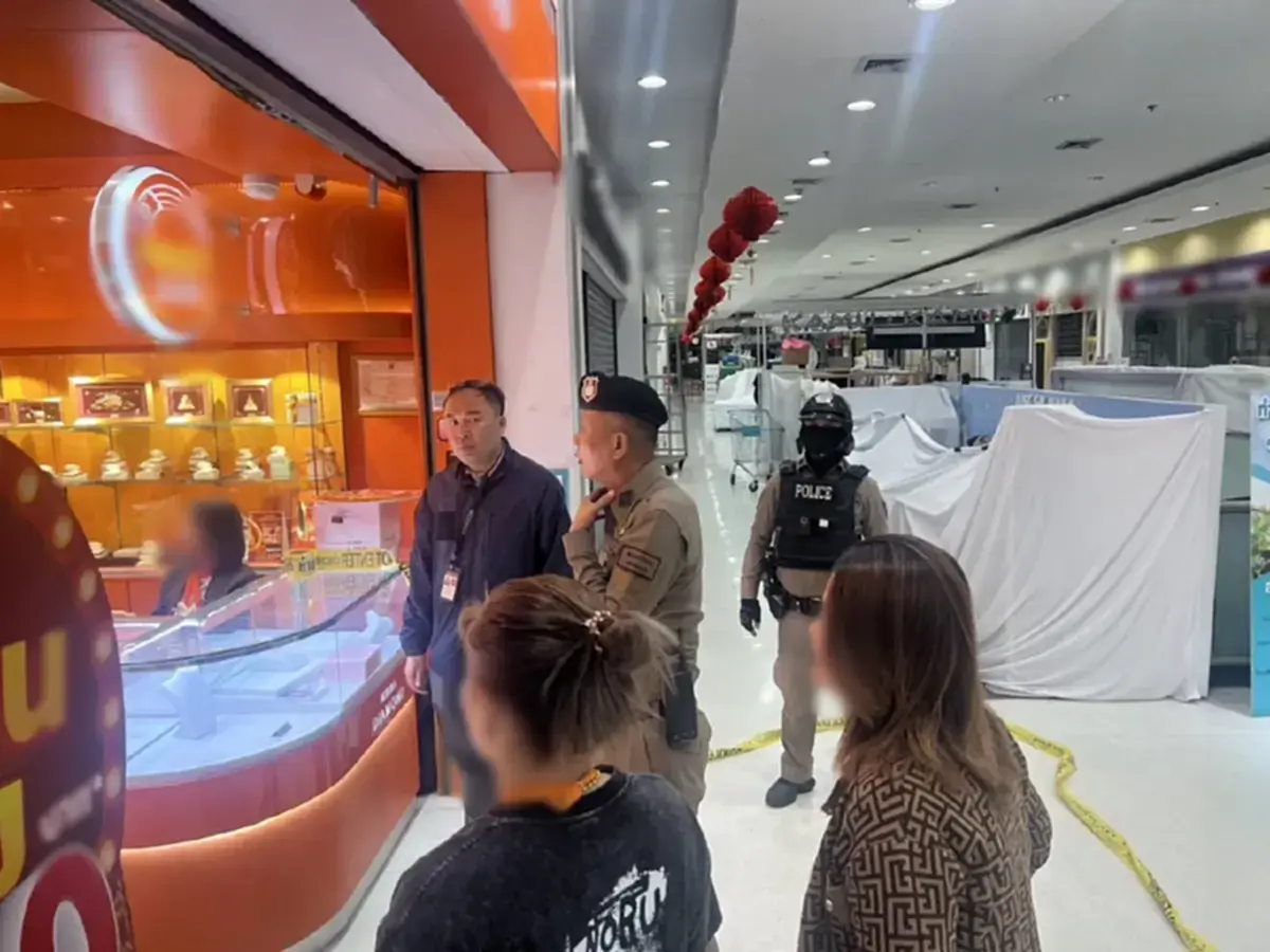 ปิดเมืองล่า โจรบุกเดี่ยวชิงทองหนัก 198 บาท ห้างดังย่านสุขุมวิท