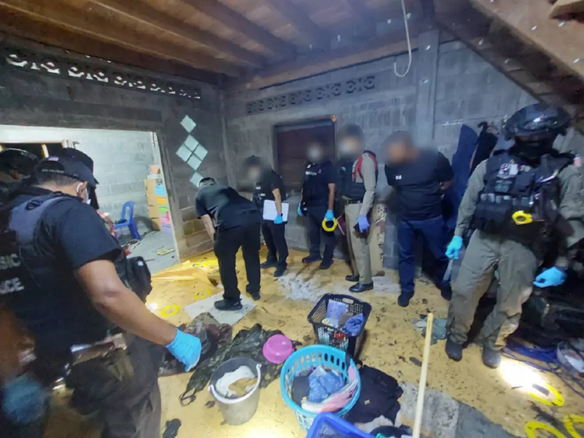 โจรใต้ประกอบระเบิดพลาด บึ้มคาบ้าน ดับ 1 ที่เหลือบาดเจ็บ ยังหลบหนี