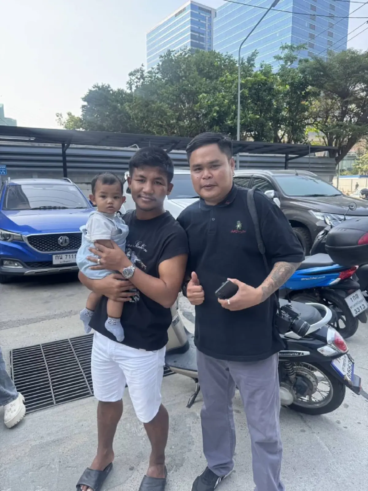 “รถถัง” เดือด! อุ้มลูกควงเมีย บุกกองปราบฯ  แจ้งจับเกรียนคีย์บอร์ด