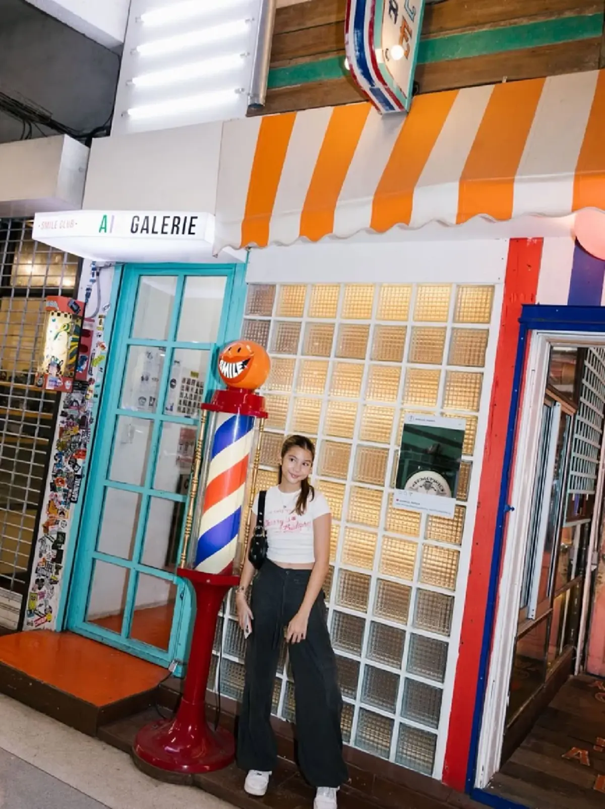 โตไวมาก!  ลูกสาว “พลอย จินดาโชติ” วัย 15 ปี หน้าเก๋ หุ่นเป๊ะสะดุดตา