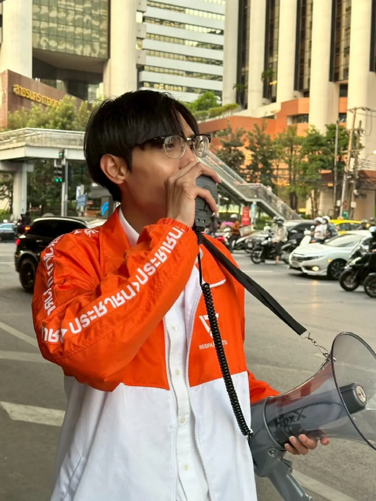 เปิดโปรไฟล์การศึกษา "เสกสิทธิ์ แย้มสงวนศักดิ์" เกียรตินิยมมหาลัยดัง