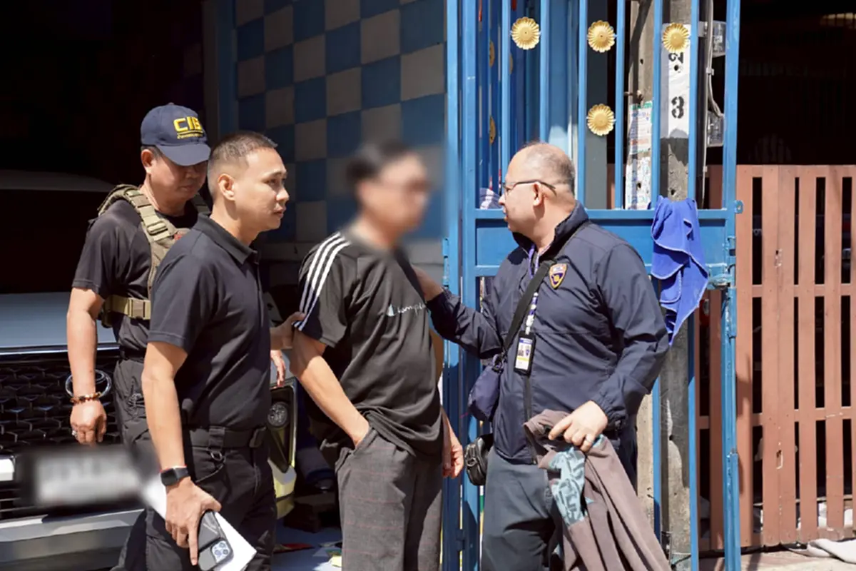 พฤติการณ์"อาแปะ"ฮ่องกง หนีคดีกบดานในไทย เปิดร้านข้าวต้มหัวปลา