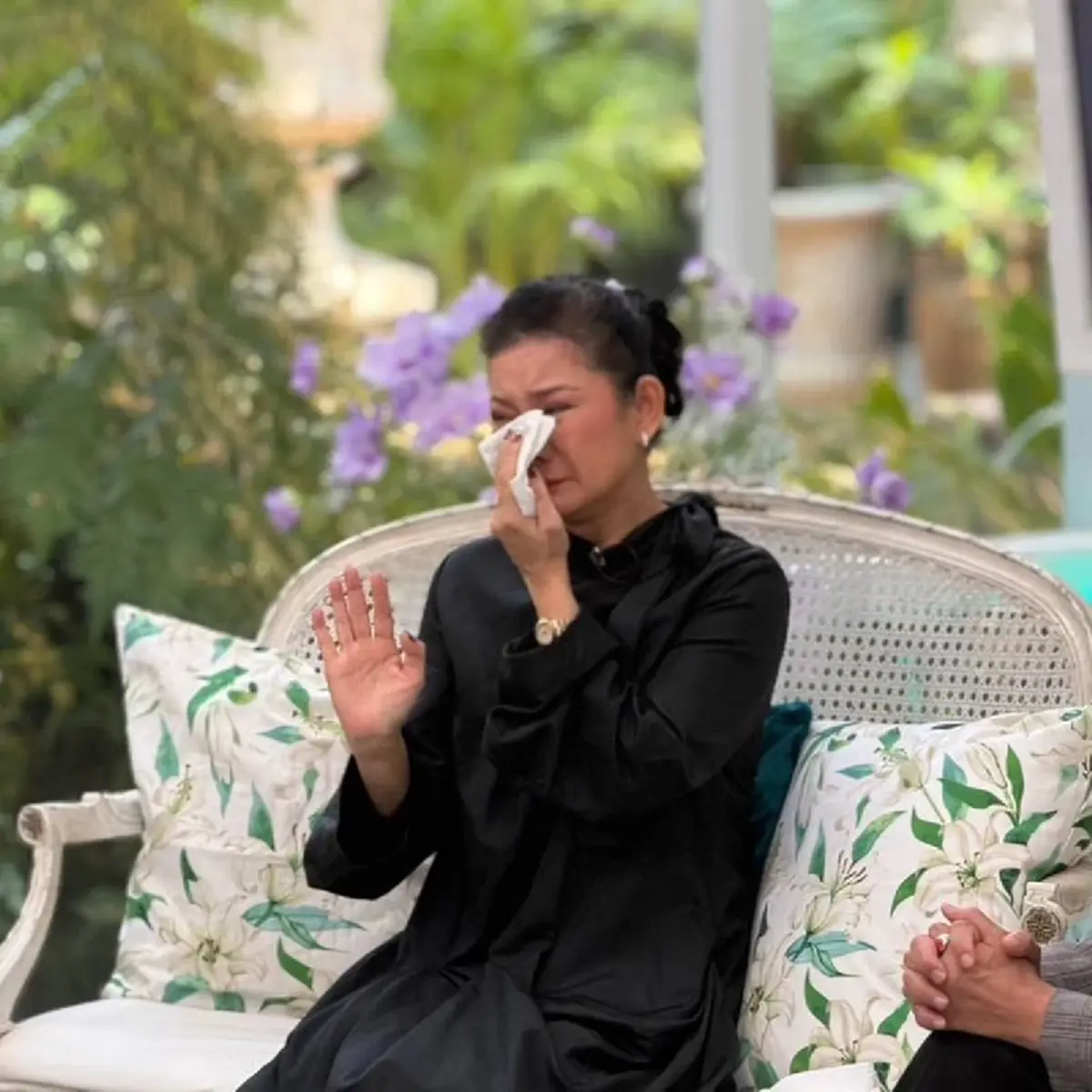 "บุ๋ม ปนัดดา" เปิดมุมลึก ปมรักสามเส้า เด๋อ-ปู-ผู้หญิงอีกคน