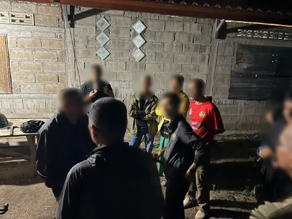 โจรใต้ประกอบระเบิดพลาด บึ้มคาบ้าน ดับ 1 ที่เหลือบาดเจ็บ ยังหลบหนี