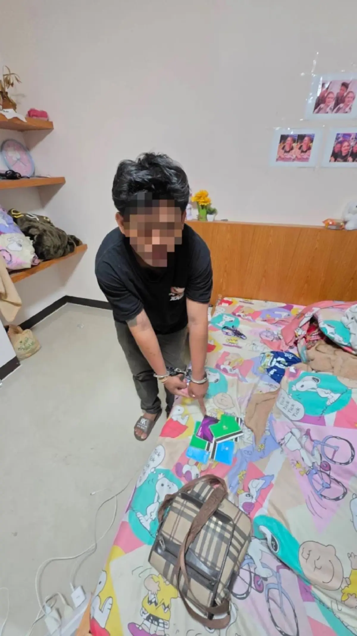 สืบหัวหมากบุกทลายแก๊งบัญชีม้าข้ามชาติ รวบเขมรตัวการคาหอ