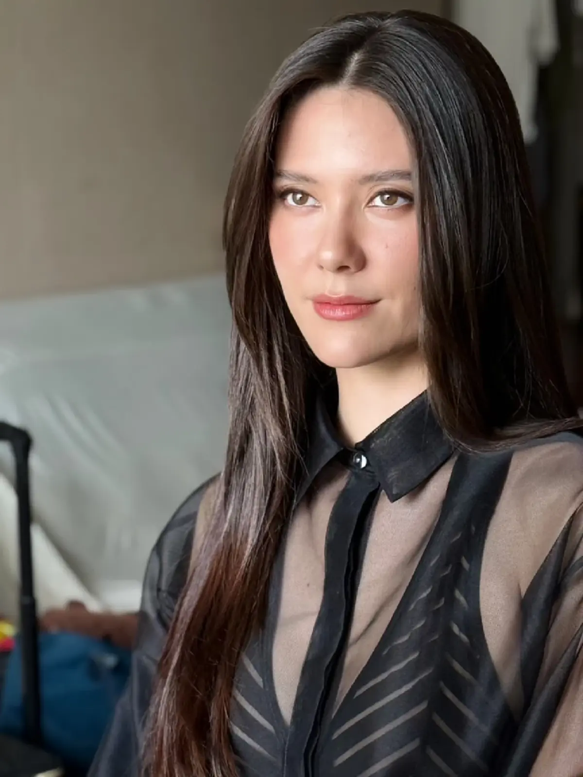 เปิดคำใบ้แฟน ทิม พิธา ชาวเน็ตฟันธงชัด แห่แซวรอวันเปิดตัว