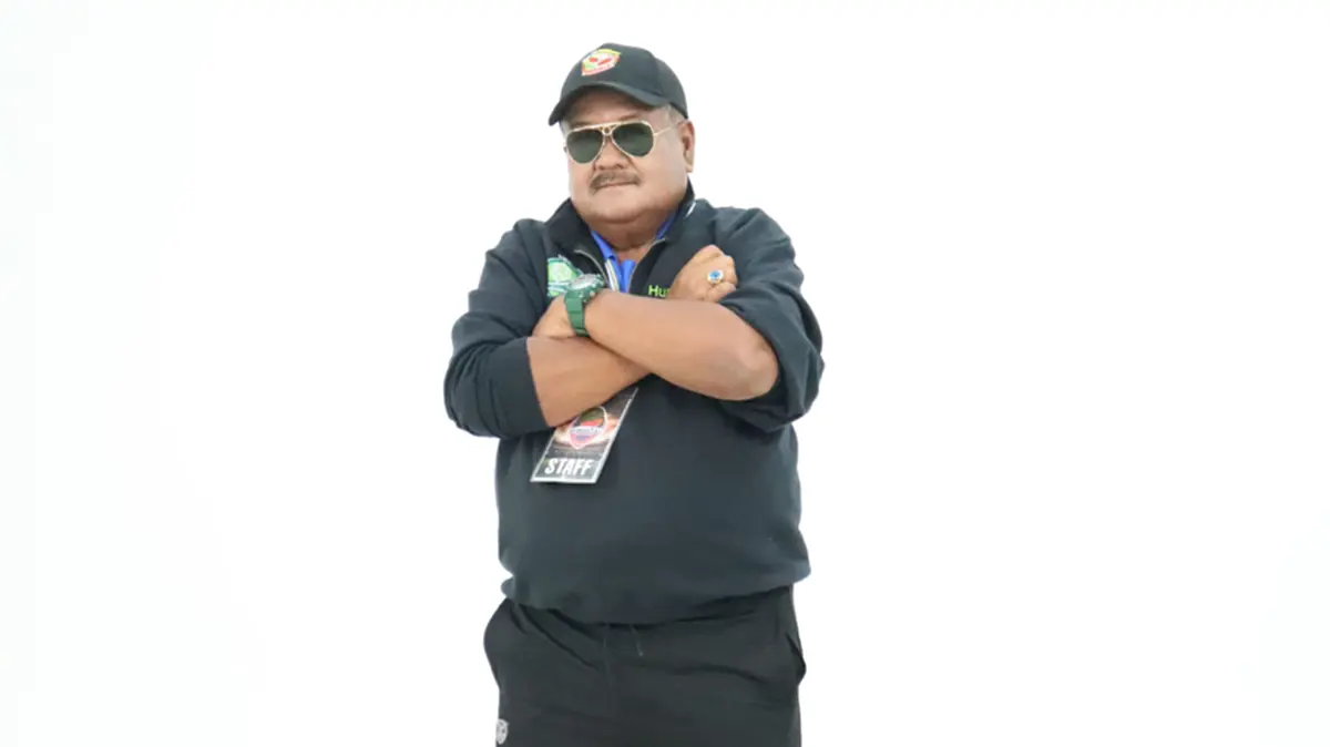 อ.สกล ตอบชัดแล้ว รูปถือของเดินคนเดียว วันนั้นเกิดอะไรขึ้น