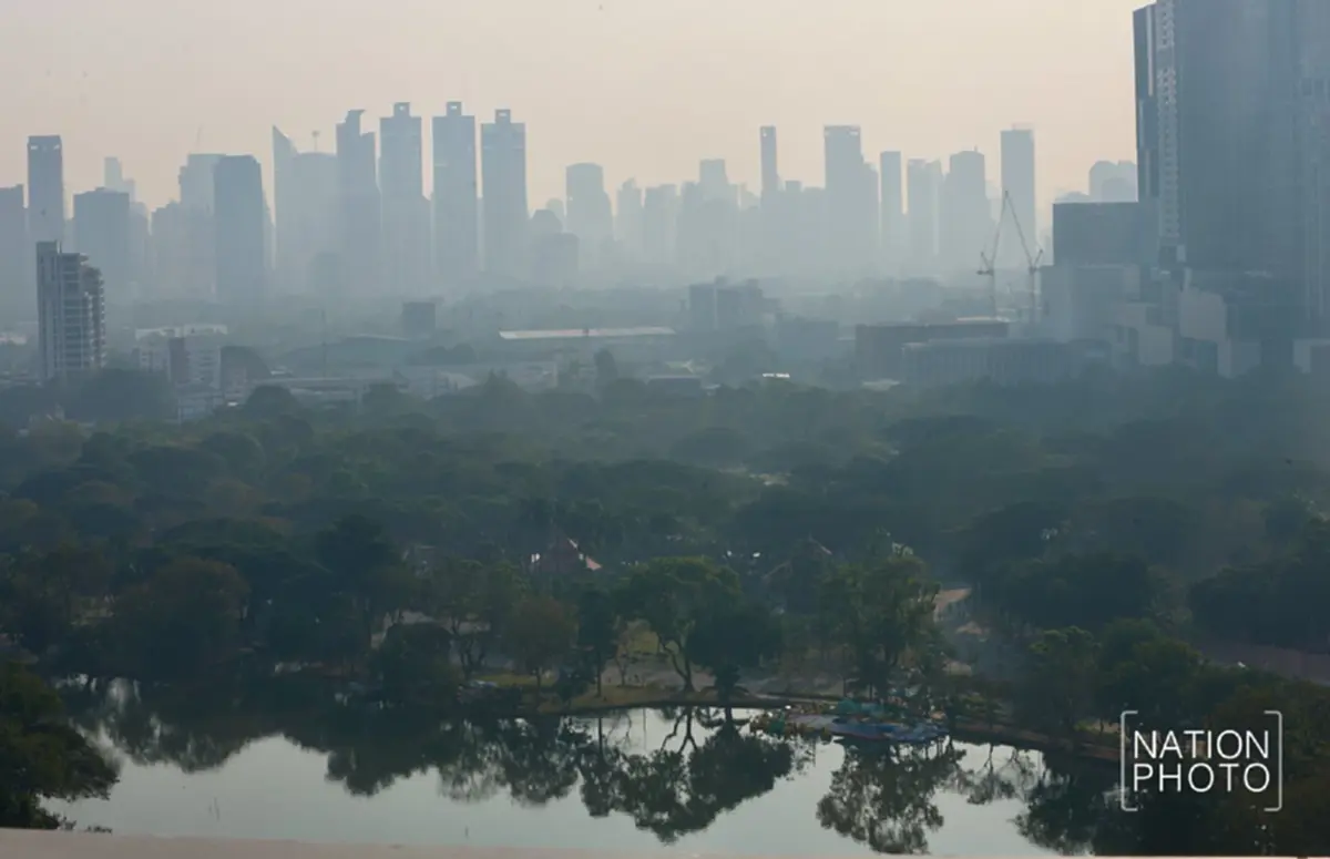 เช้านี้ กรุงเทพฯ ค่าฝุ่น PM 2.5 เกินมาตรฐาน 2 เขต กระทบสุขภาพ