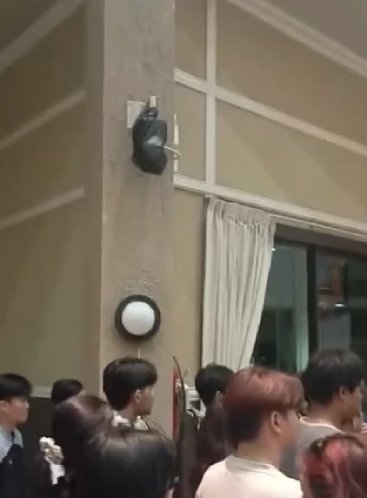 รู้แล้วสาเหตุ กกต. ปทุมฯ เขต 7 ใช้ถุงดำคลุมกล้องวงจรปิด