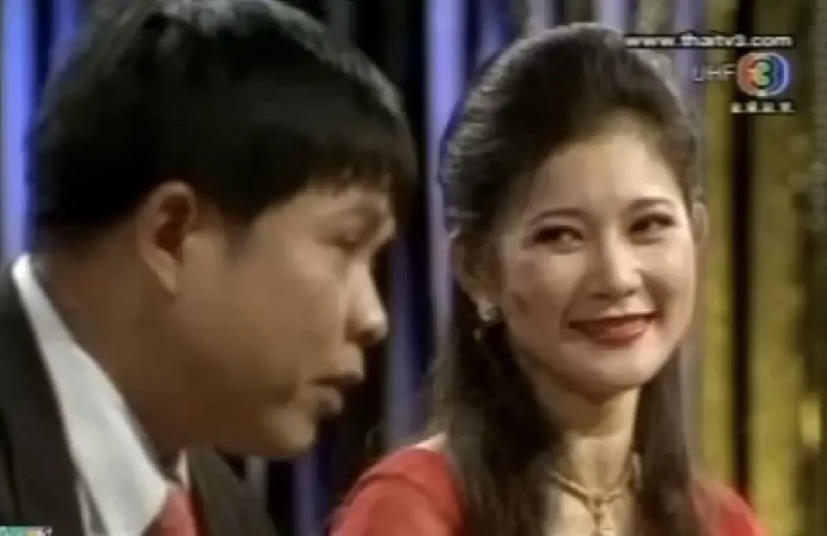 ย้อนเหตุผล "เด๋อ ดอกสะเดา" เปิดตัวคบ "ปู กนกวรรณ" ผ่านรายการดัง