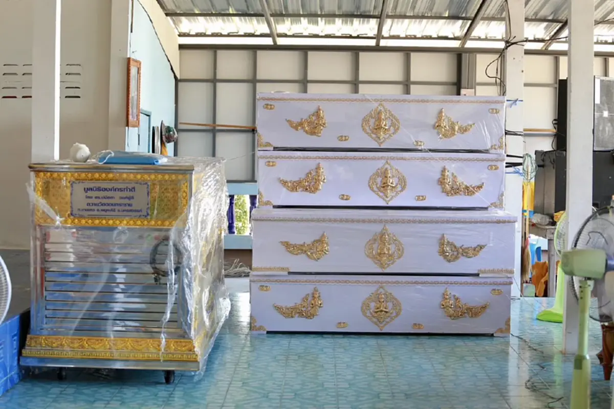 บุญส่งถึงผู้ล่วงลับ มูลนิธิองค์กรทำดี มอบโลงสงเคราะห์ญาติโยม