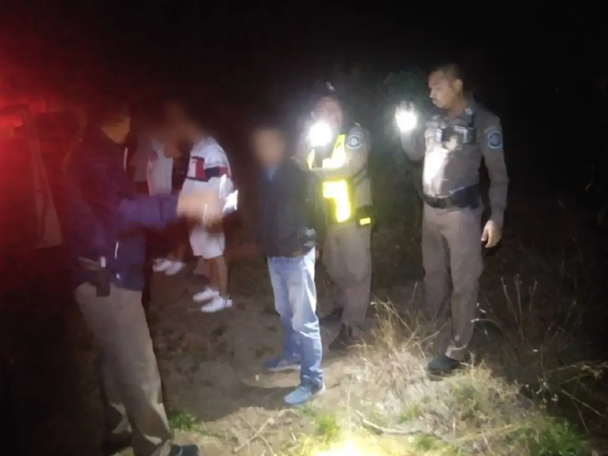 CIB ผนึกกำลังแนวชายแดน รวบชาวจีน 12 ราย คาดเอี่ยว “แก๊งอาชญากรรมออนไลน์”