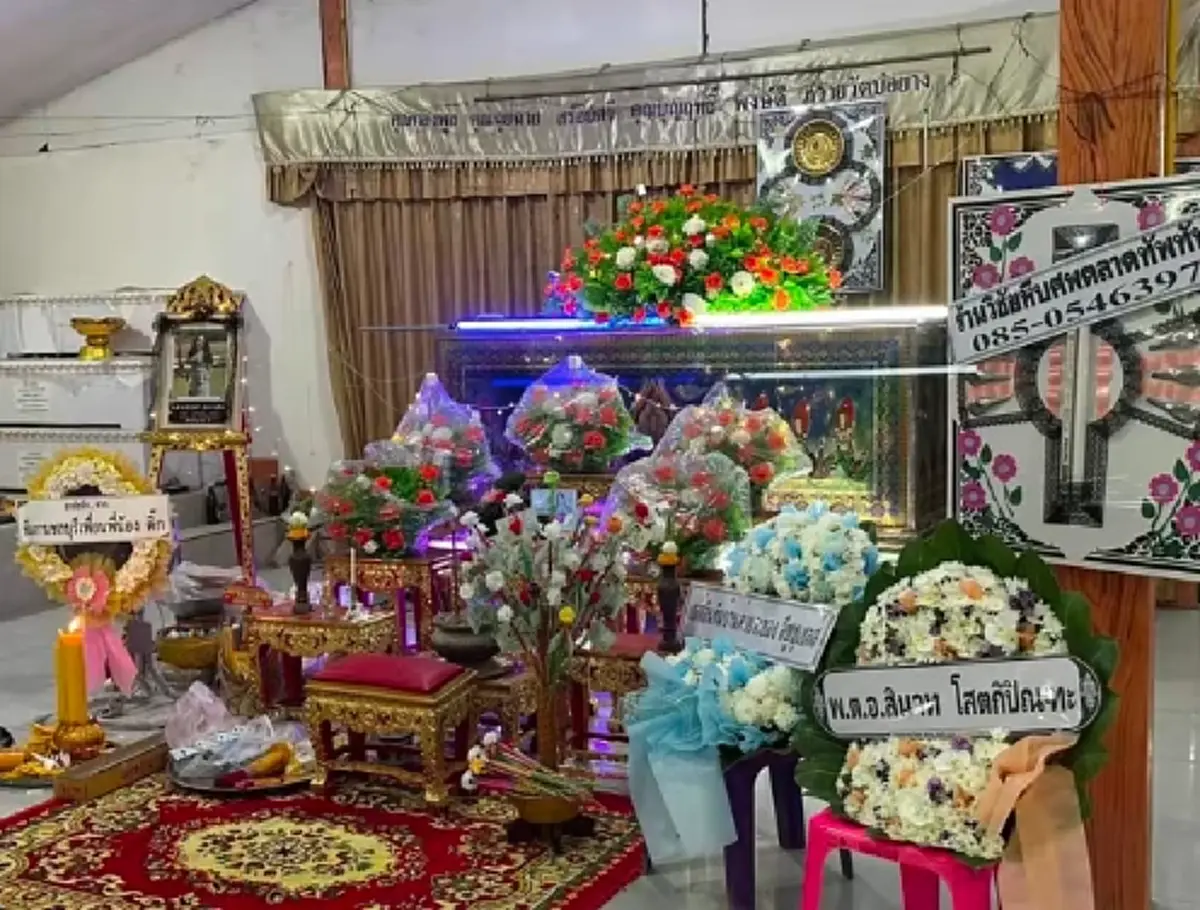 หนุ่มออกรถป้ายแดงได้ 10 ชม. สุดท้ายกลายเป็นเรื่องเศร้าสูญเสียพี่สาวกะทันหัน