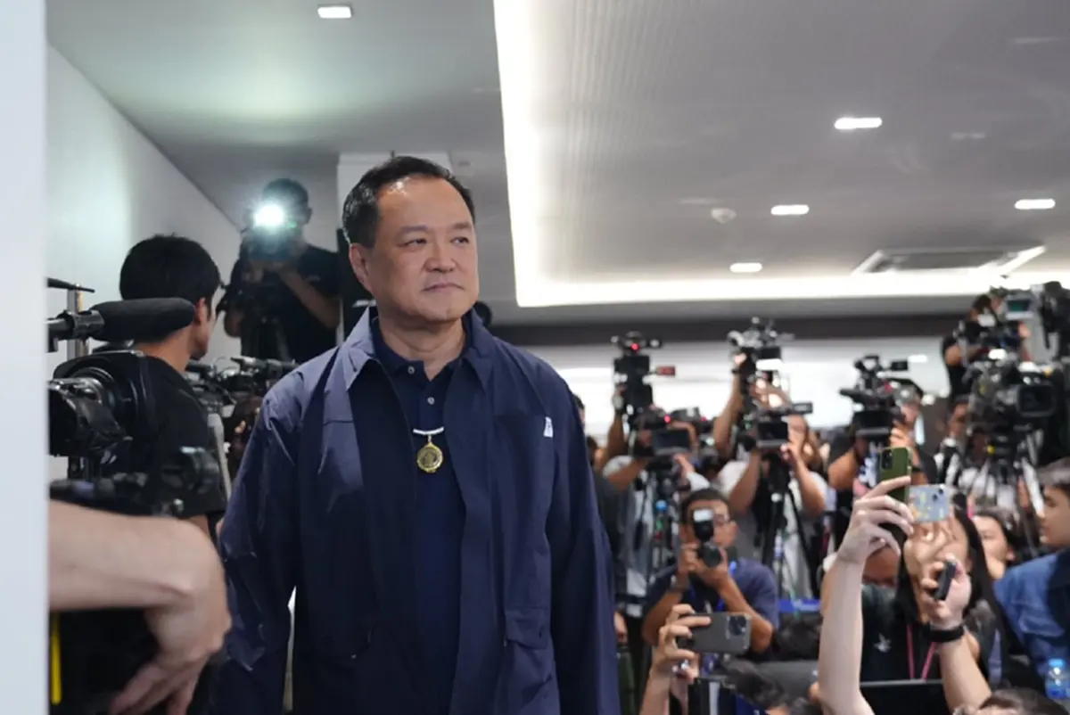 "อนุทิน"ประกาศชัยชนะเลือกตั้ง69 ชัยชนะเป็นของคนไทยทั้งประเทศ